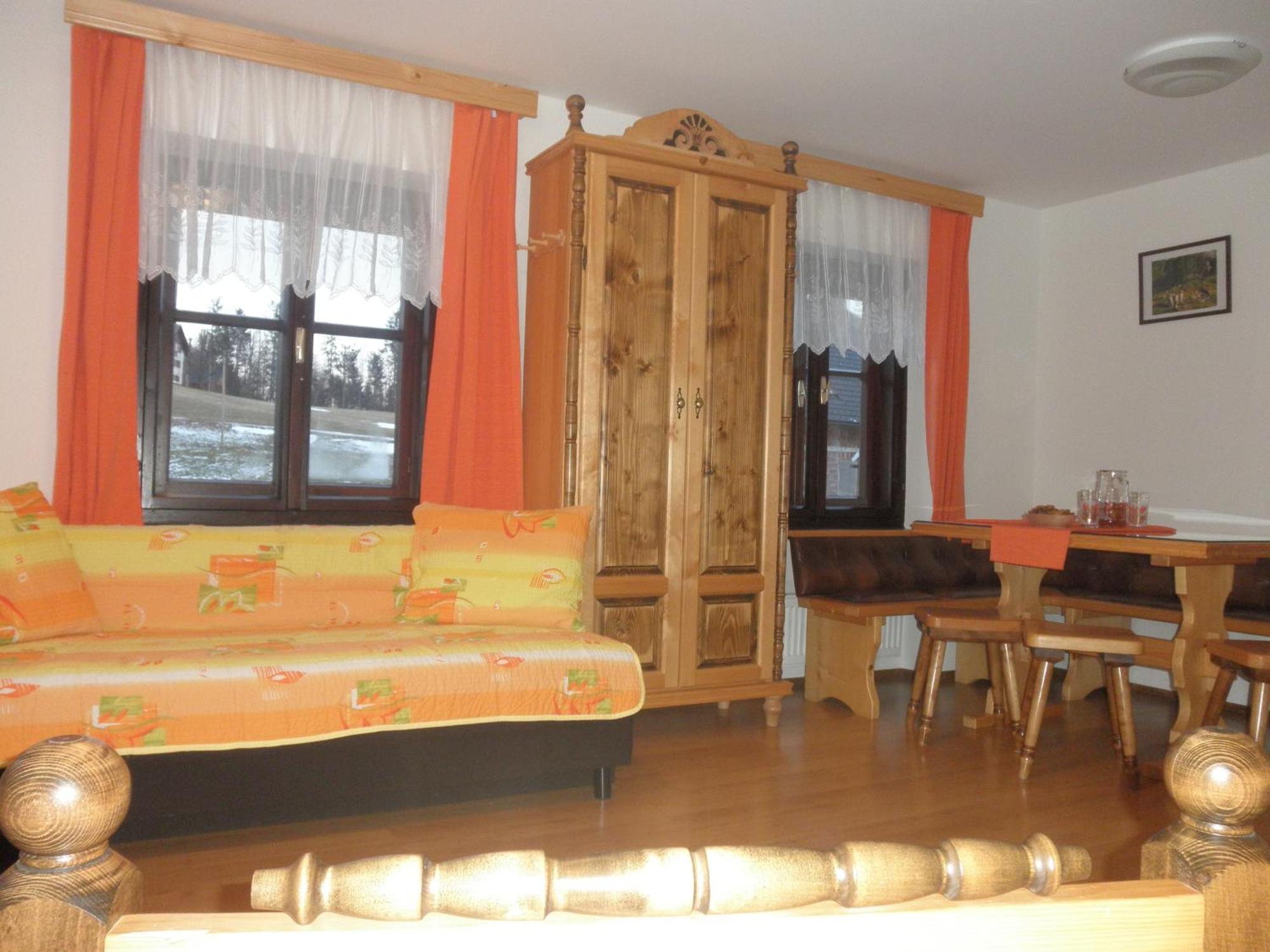 Apartments Cumar Церкно Номер фото